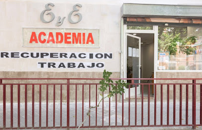 Academia Aluche. Centro de educación y estudios E y E